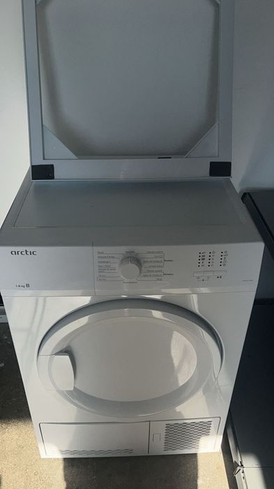Uscător de rufe ARCTIC utilizat