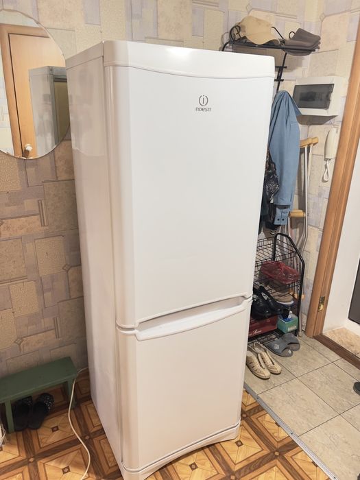 Продам Стиральную Машину