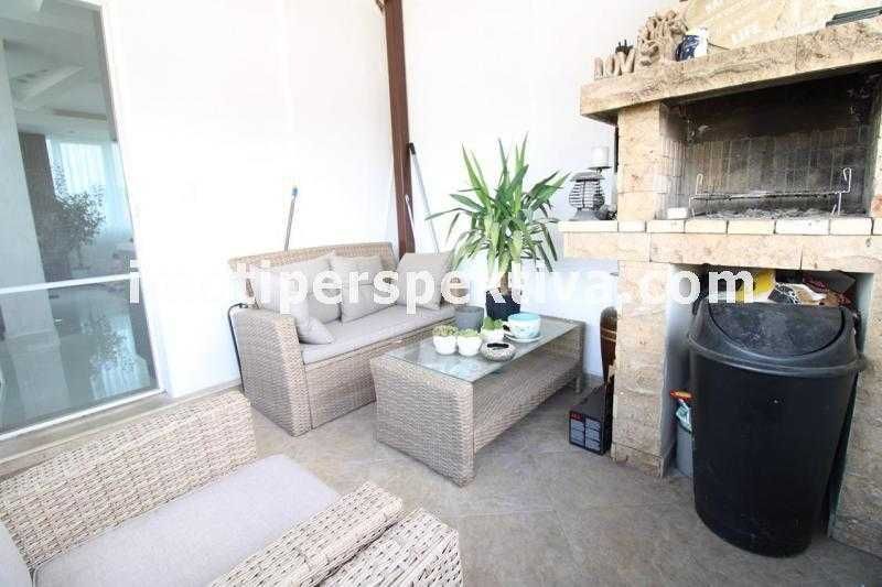 Продава се Тристаен апартамент в Пловдив, Кършияка - 160 кв.м за 2163 €/кв.м - Снимка #9