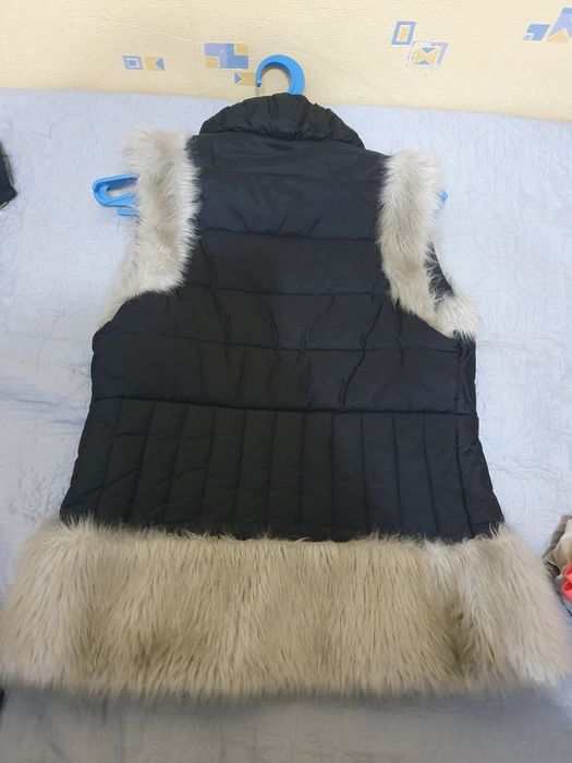 Жилетка на девочек 8-12лет