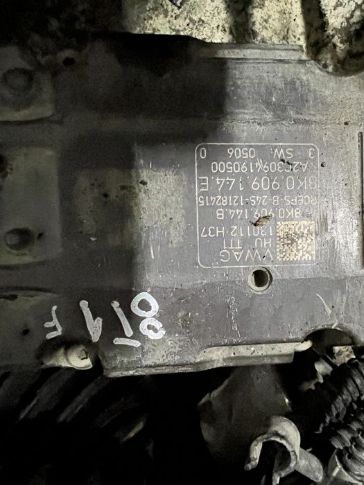 Електрическа кормилна рейка Ауди AUDI A4 A5 Q5 8k1423055 B 8k0909144E