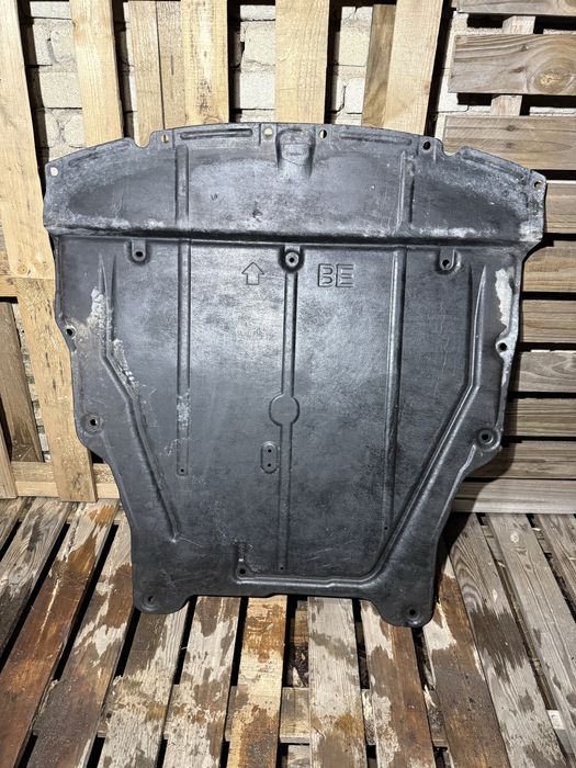 Кора под двигателя за Nissan X trail  T32