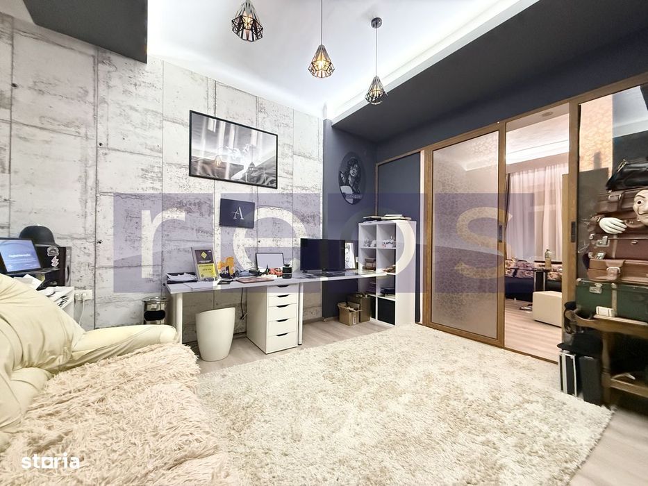 Vanzare 4 Camere | Zona Univesitate | Centrala Proprie