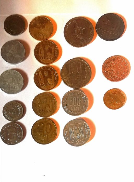 Monede și bancnote vechi