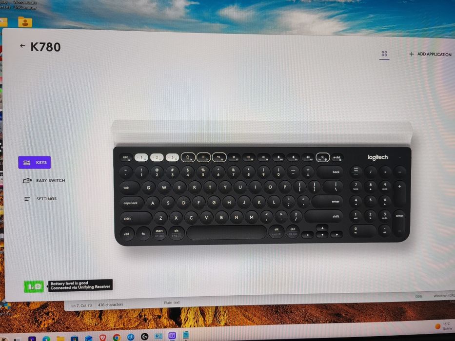 Logitech K780 MxKeys