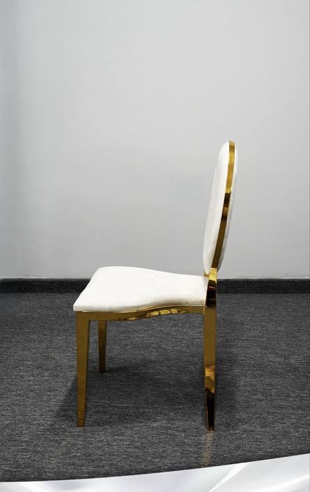 Стол метална с кром облицовка