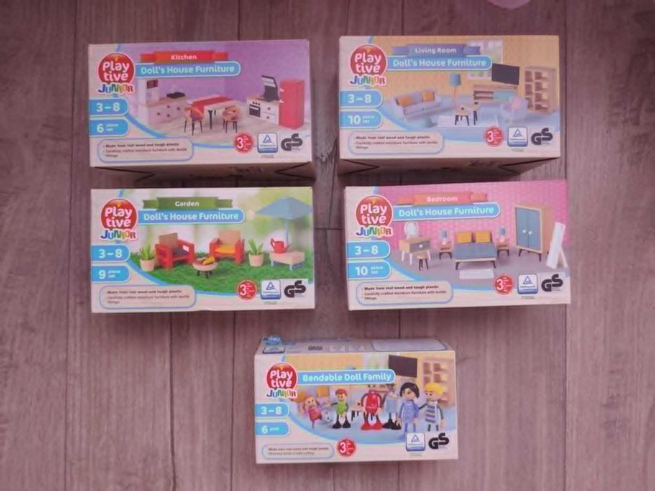 Дървени комплекти за игра. Спалня, хол, кухня, барбекю и семейство