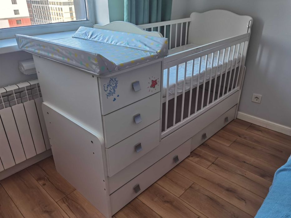 Кровать детская.