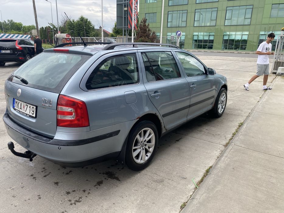 Vand sau schimb Skoda ocatvia combi 4x4 2.0 tdi