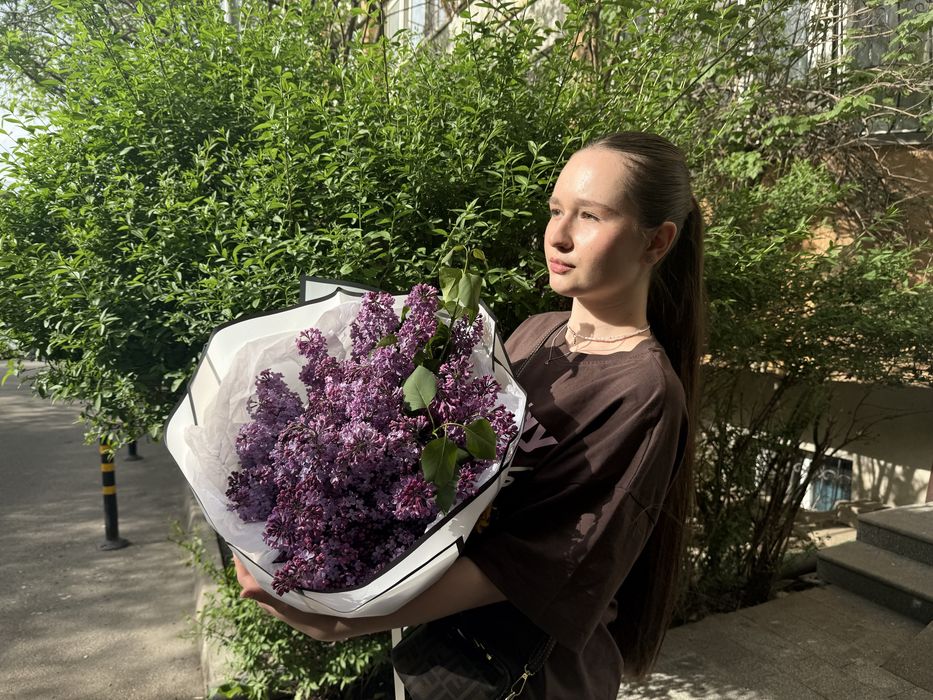 Букеты сирени на срез