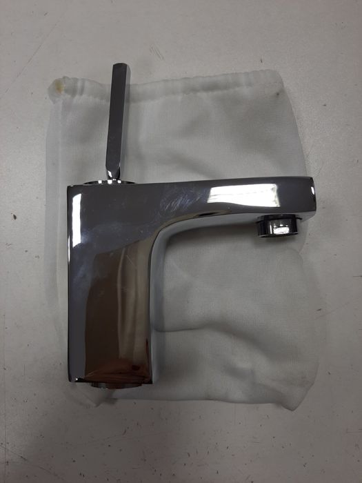 Смесителни батерии за баня