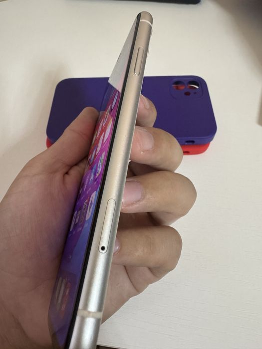 Iphone 11 в идеальном состоянии