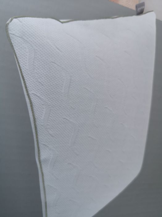 Възглавница с мемори пяна