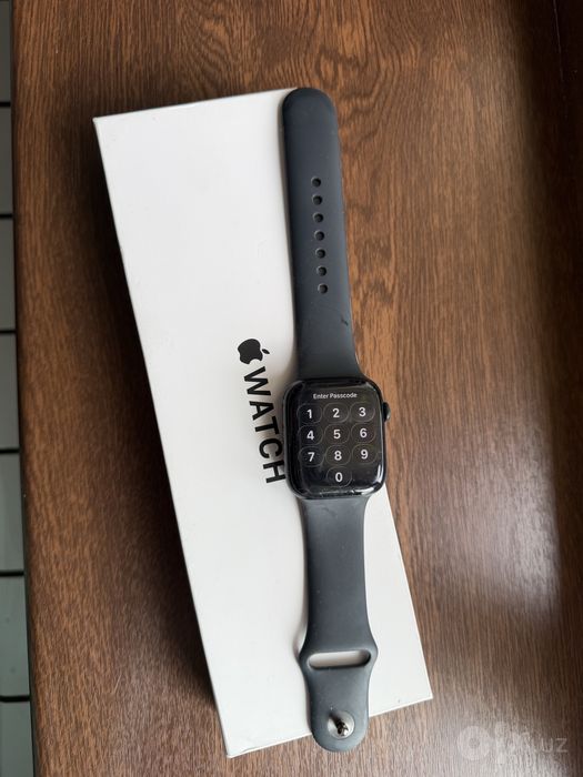 Продается Apple Watch SE 2-го поколения (SE 2), 44 мм.