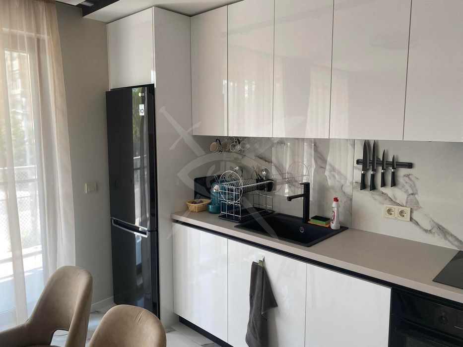 Продава се Двустаен апартамент в Пловдив, Каменица 1 - 70 кв.м за 2243 €/кв.м - Снимка #3