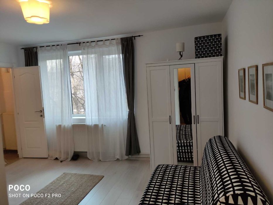 Inchiriez garsoniera Gara de Nord cu centrala proprie, etaj 2