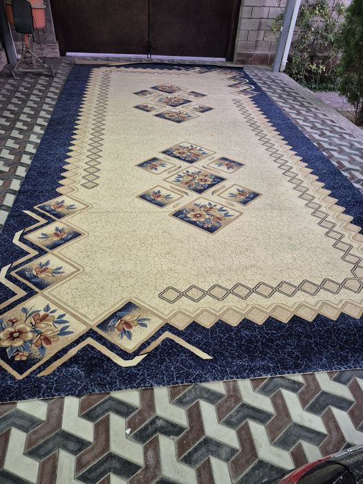 Продается ковер  70000