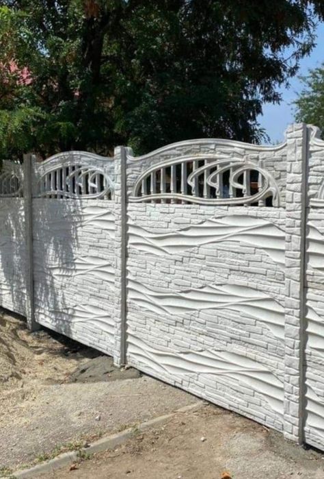 Meseriasi in constructii garduri de peste 10 ani, construim începând d