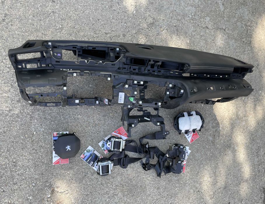 Peugeot 408 GT line kit airbag - plansa de bord - centuri siguranta