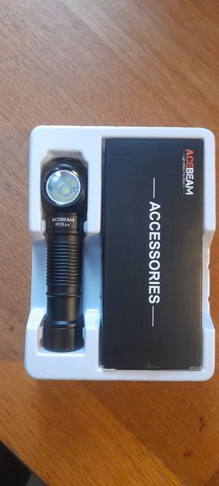 Lanternă frontală acebeam încă în garanție