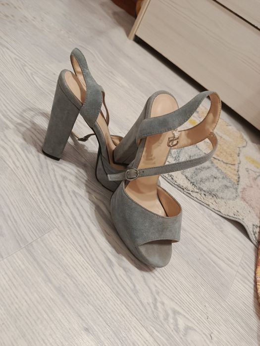 Продам балетки и басаножки