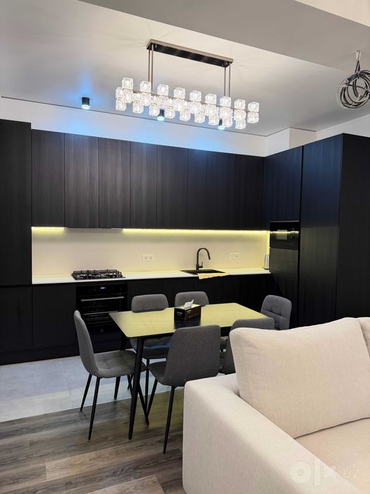 Продается квартира Юнус-Абад 18  65² m 2/3/10 новострой