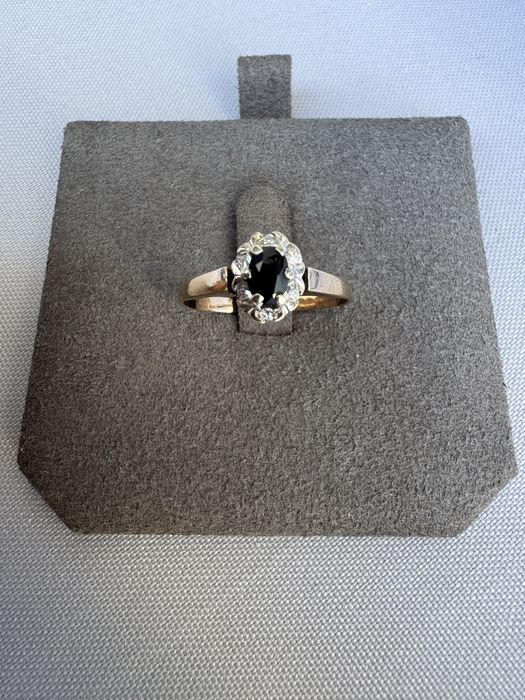 Inel aur 9 k, safir si diamante