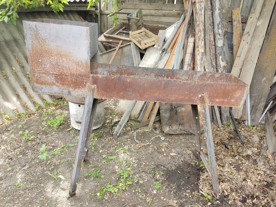 Б/у мангал в отличном состоянии