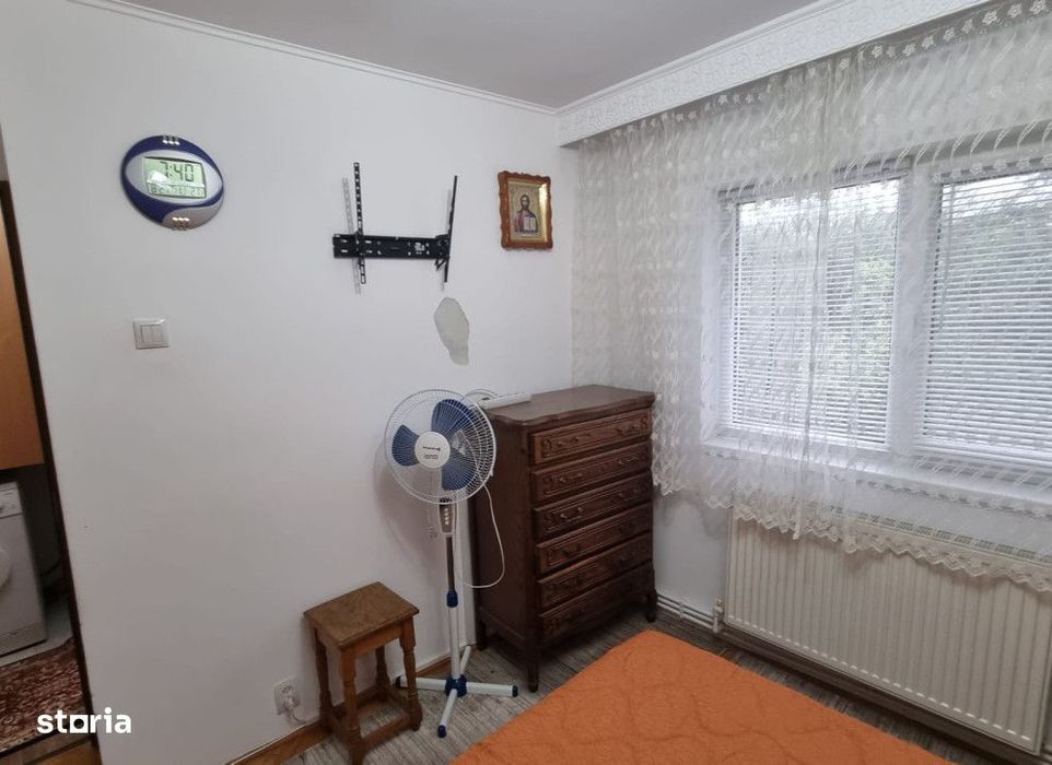Apartament 3 camere Nicolina , 64 metri, etaj 4 Cod:163190