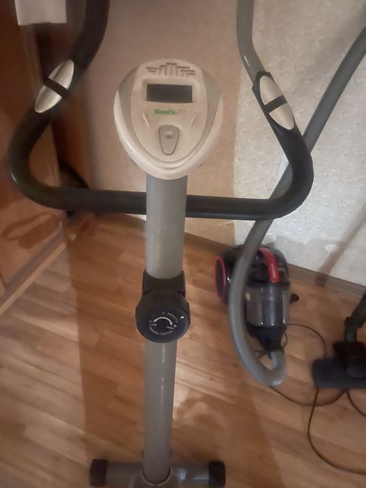 Велотренажер б/у