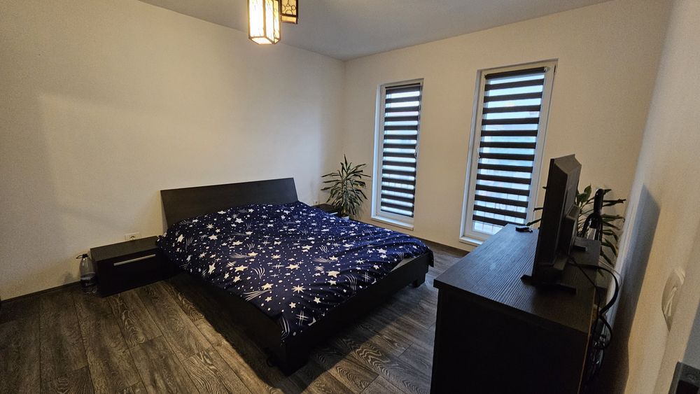 Vand Apartament 3 camere