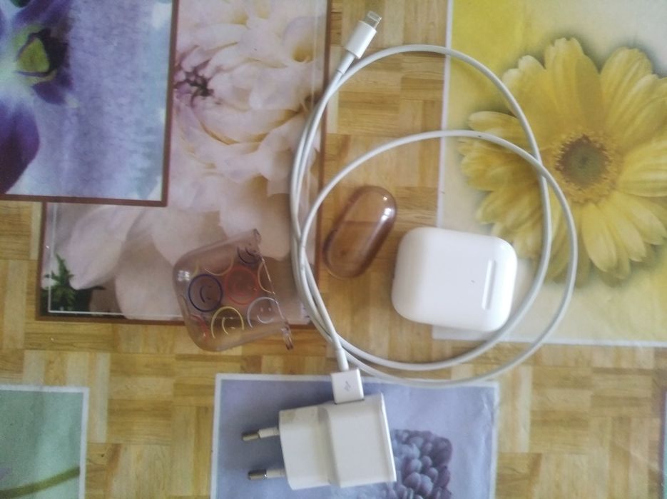 AirPods (Dubai 2.2 Lux version)