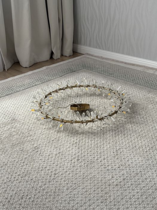 Шикарная люстра в сборе