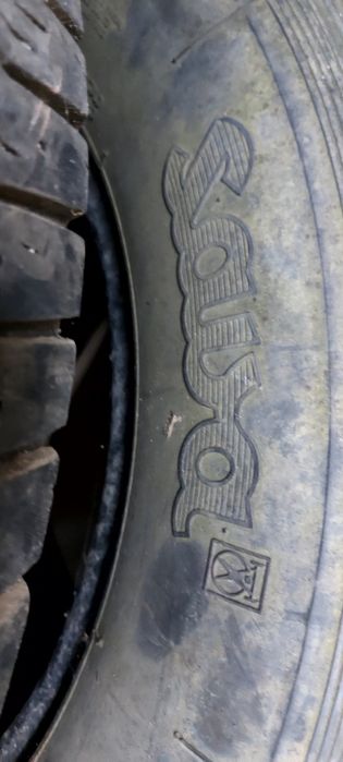 Гуми  за  джип M +S 4 броя