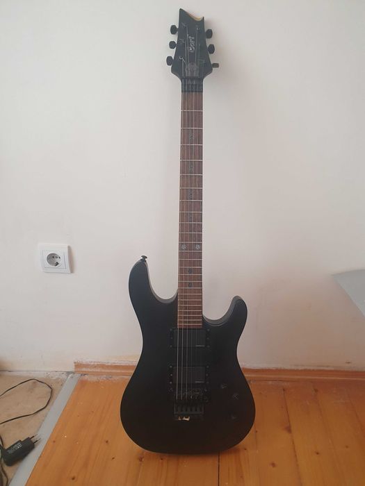 Продавам ел.китара