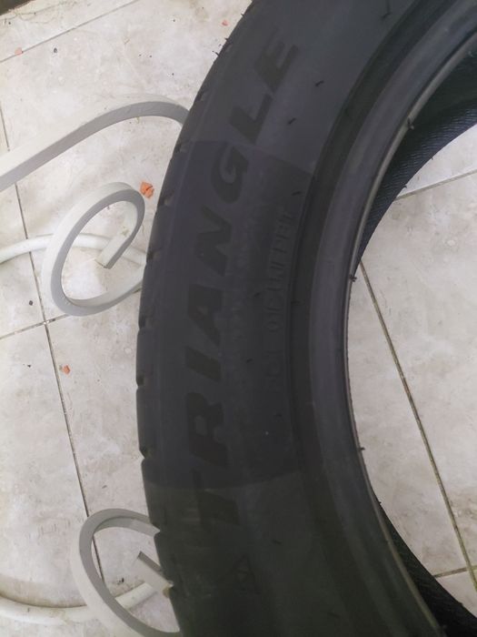 Продам шины триэнжл на 17
