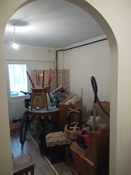 Apartament 2 camere, zona Caraiman