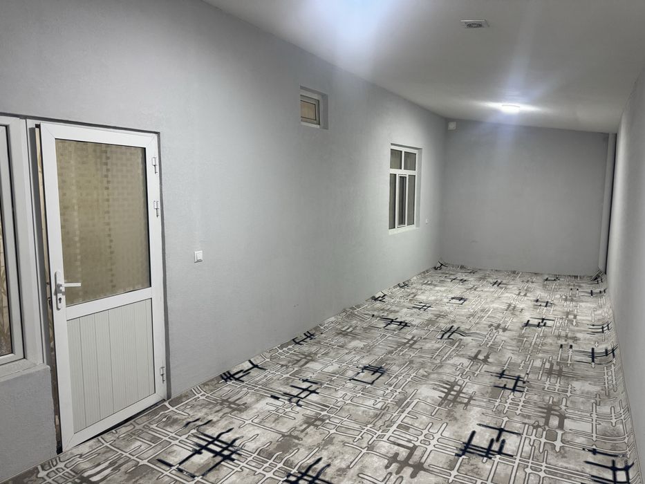 Uchaska sotiladi 3.9 sotx 6 xona 2 ta sanuzel