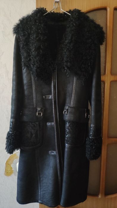 Дублёнки женские черные размер s и xs