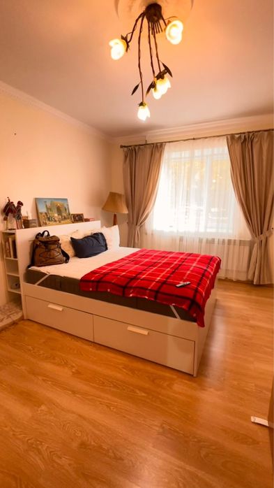 Продам 2 ком кв 82 м2 в районе 8 школы