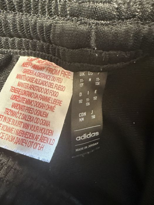Детски анцуг Addidas- размер 152см