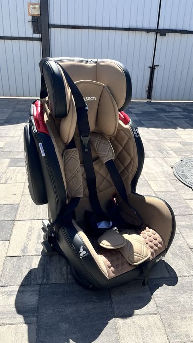 Продам детское авто кресло