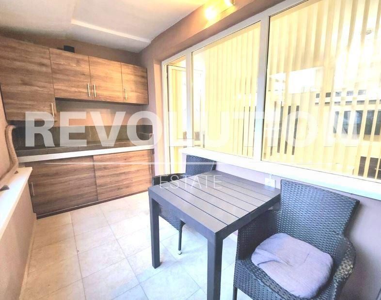 Дава се под наем Двустаен апартамент в Варна, Център - 65 кв.м за 498.27 € - Снимка #5