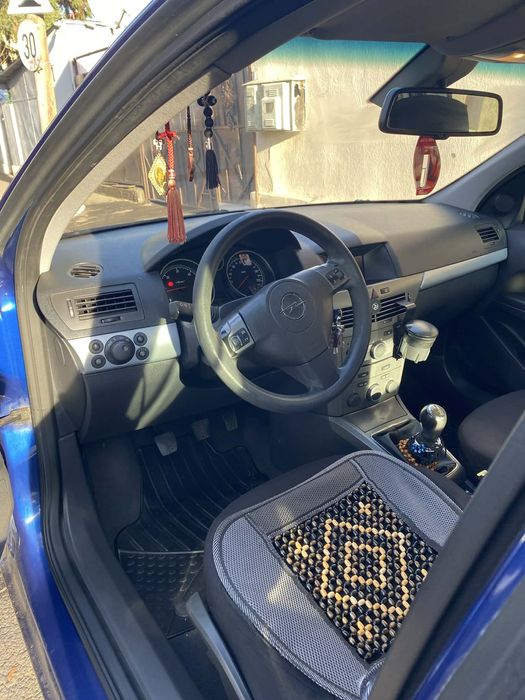 Opel astra h de vanzare