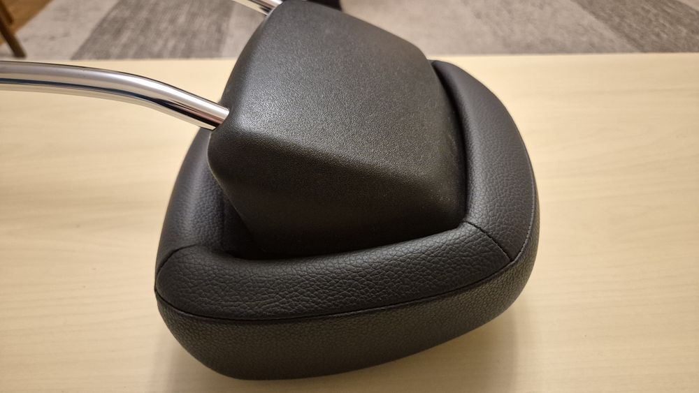 Vand set tetiere active fata piele neagra Mercedes-Benz W204