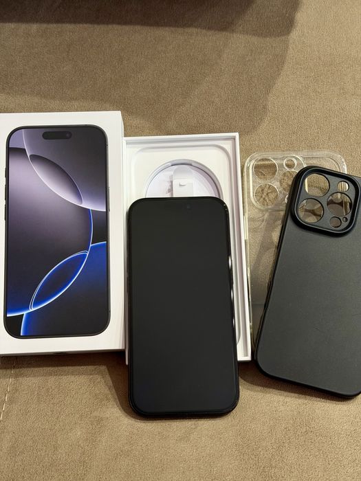 iPhone 16 Pro Black Titanium