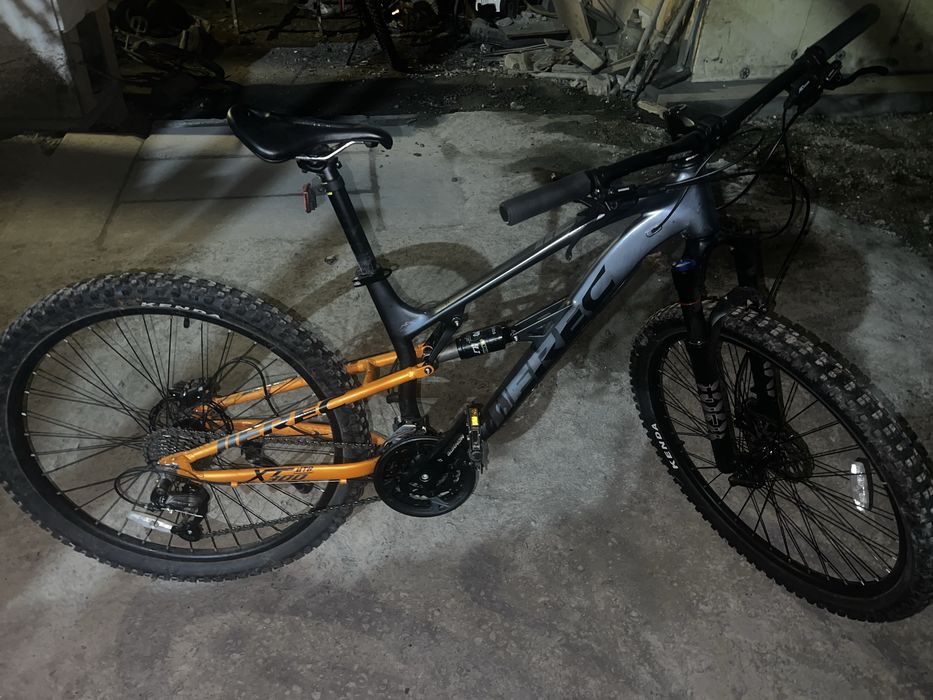 Велосипед 2-х подвес