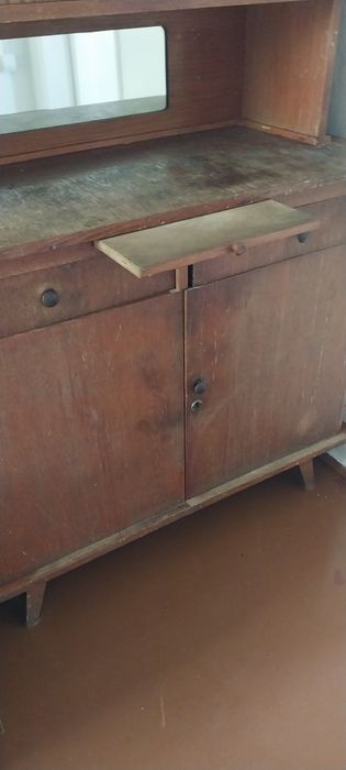 Антикварный буфет