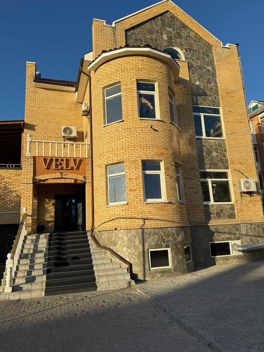 Отдельно стоящее здание