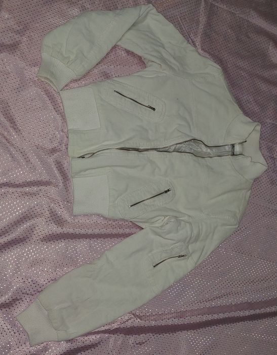 Женские  куртка и пиджак